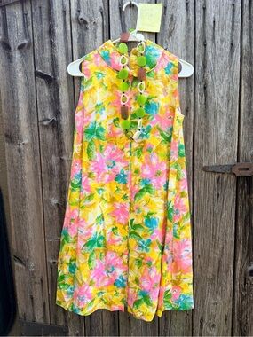 Vintage 1960’s Women’s Vibrant Floral A-Line Mini Dress S/M